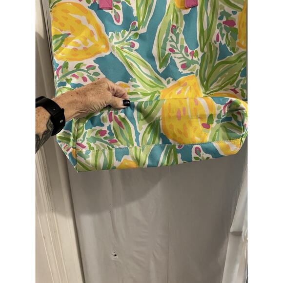 LILLY PULITZER For ESTEE LAUDER Tote Bag Watercolor Lemons Beach Colorful - Picture 4 of 5